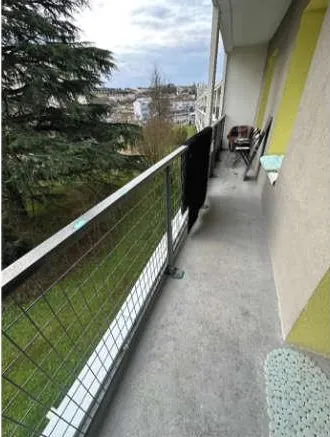 Appartement T3 à vendre à Angoulême pour 20 000 € en vente aux enchères