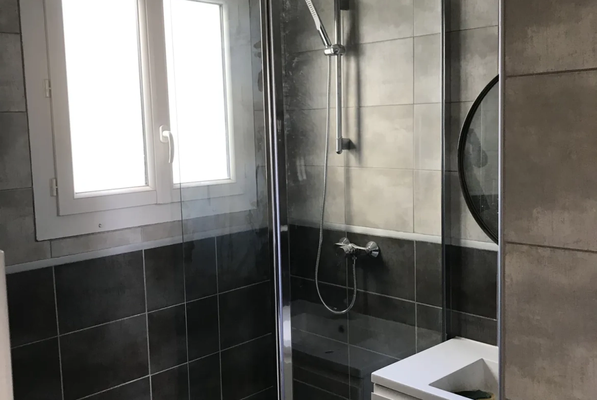 Appartement rénové de 52 m² dans le centre historique de Montpellier 