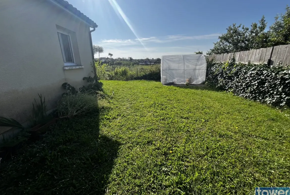 À vendre maison de 82,49 m² à Saint André de Cubzac avec 3 chambres 