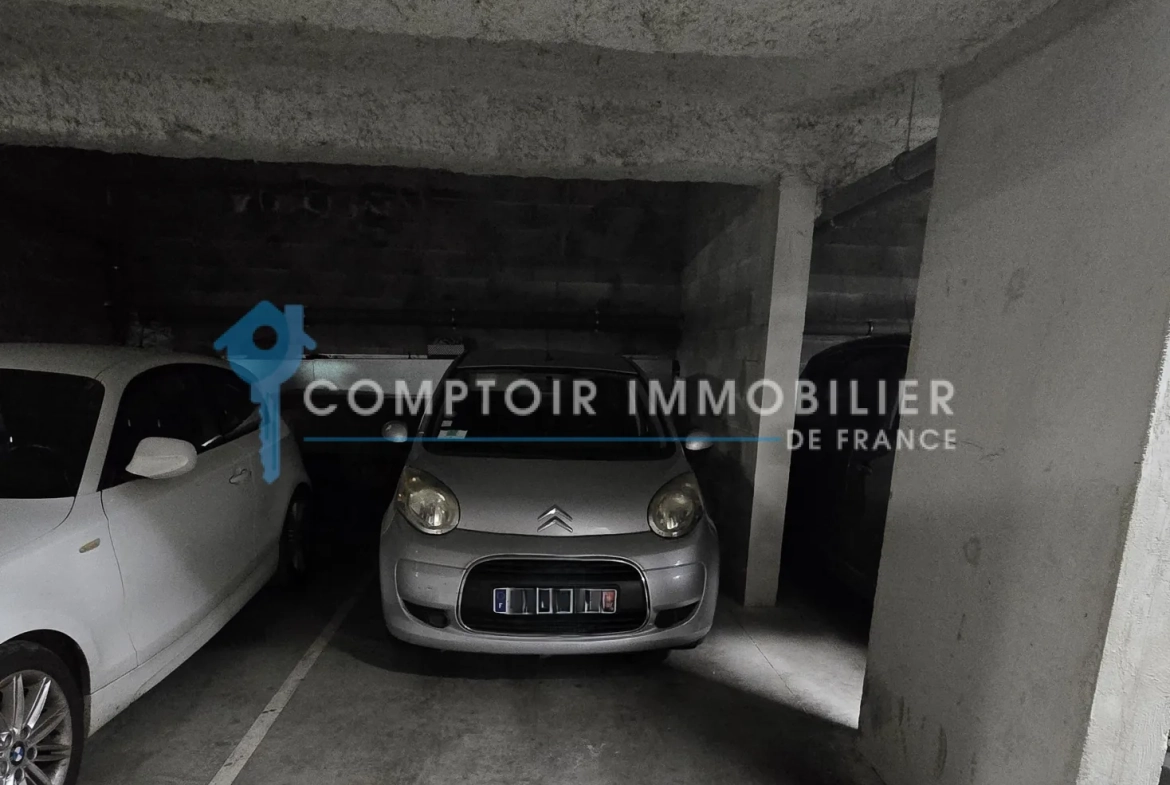 Appartement T3 à Juvignac de 70m² avec deux terrasses et parking privé 