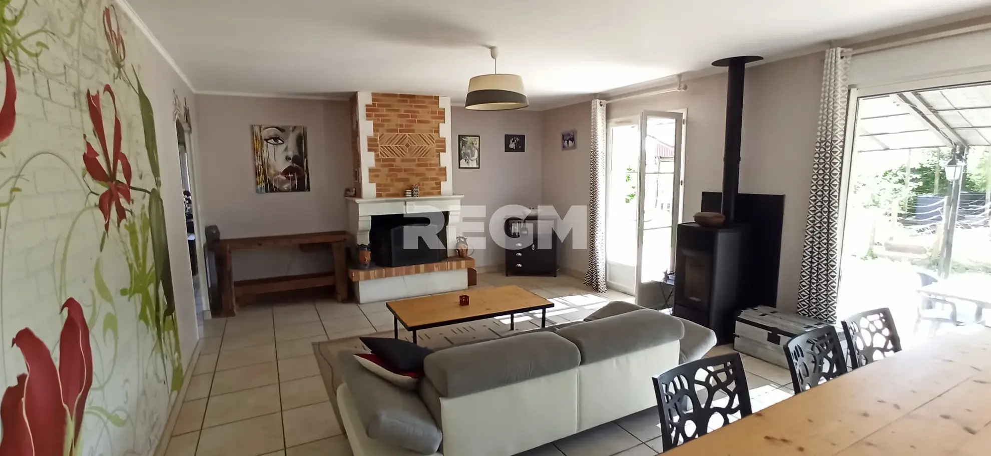 Maison de plain-pied avec piscine à Savigny en Septaine - 135m² 