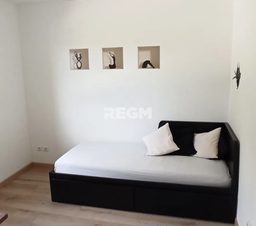 Maison de plain-pied avec piscine à Savigny en Septaine - 135m² 