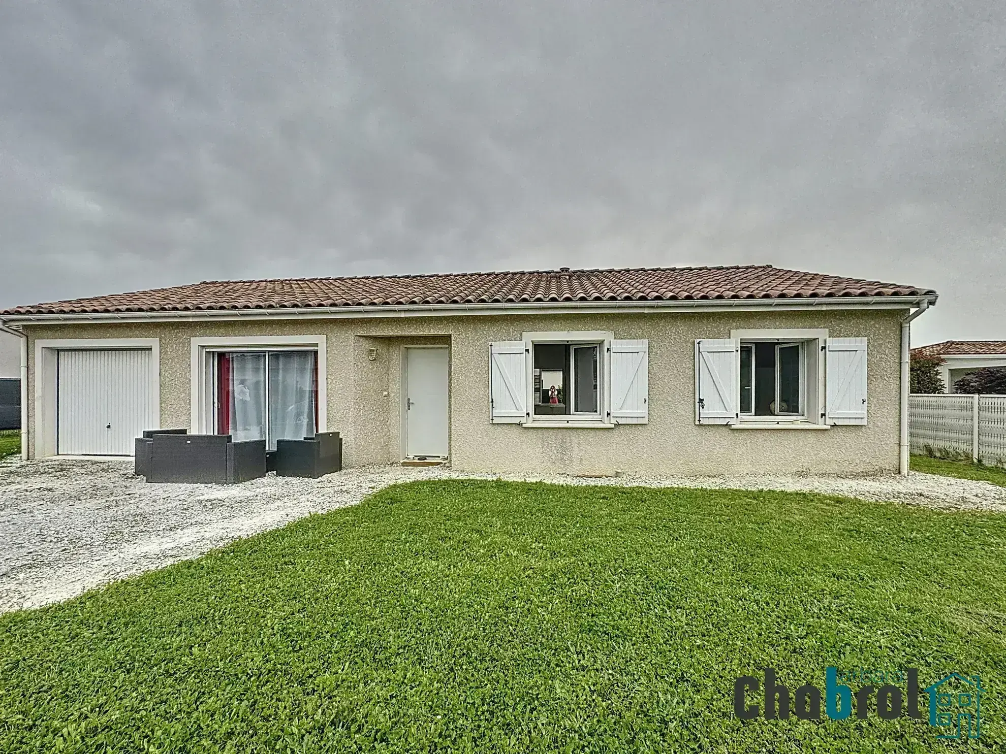 Maison récente de plain-pied à Fronton avec jardin, garage et 4 chambres 