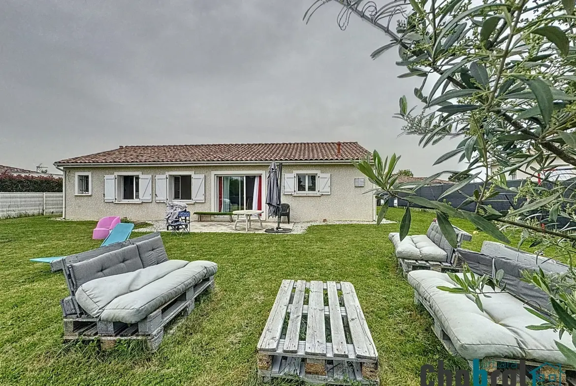 Maison récente de plain-pied à Fronton avec jardin, garage et 4 chambres 