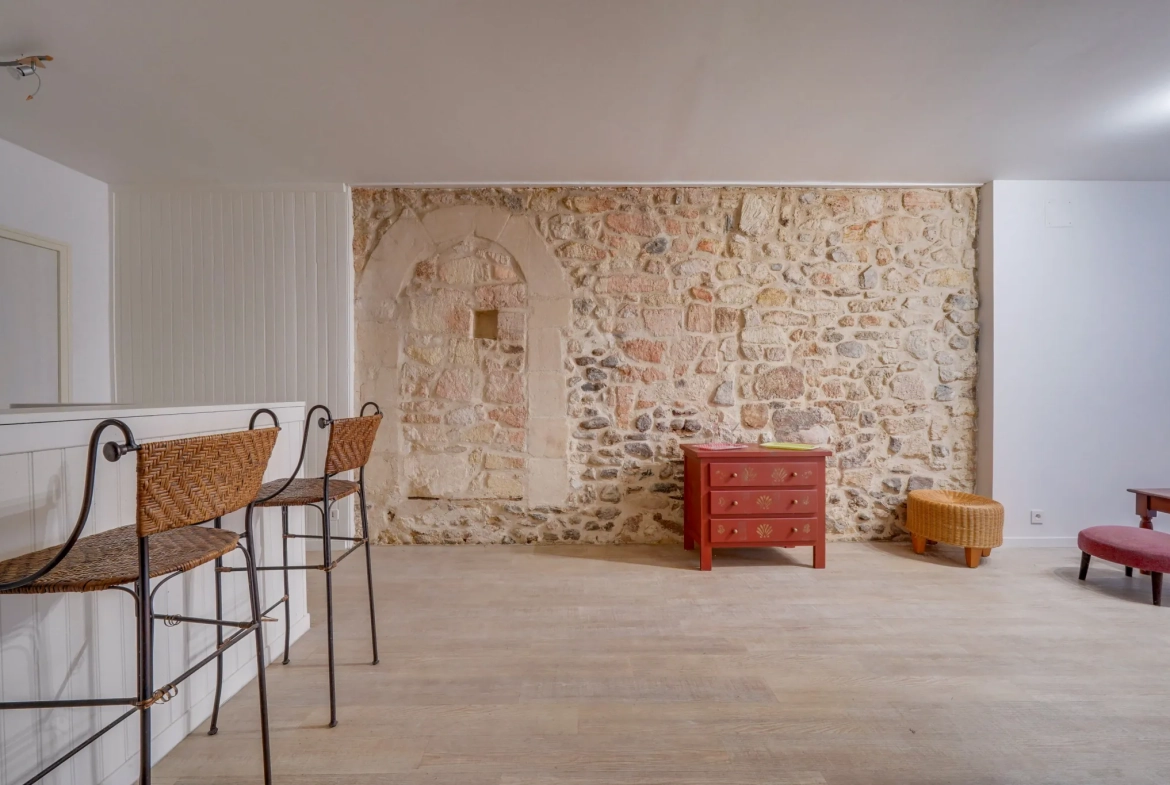 Appartement T2 à Bordeaux Saint-Michel, 48 m², centre-ville 