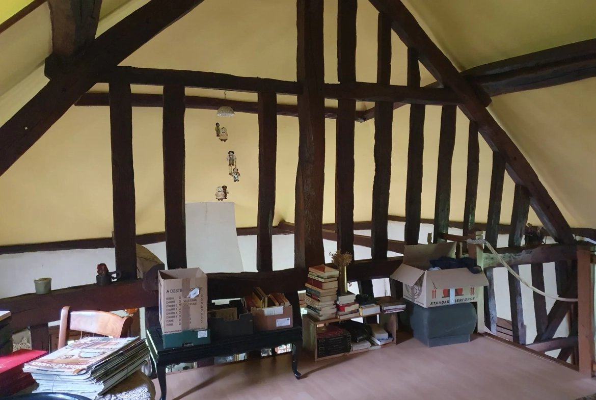 Belle maison normande à Bernay avec grand jardin et charme traditionnel 