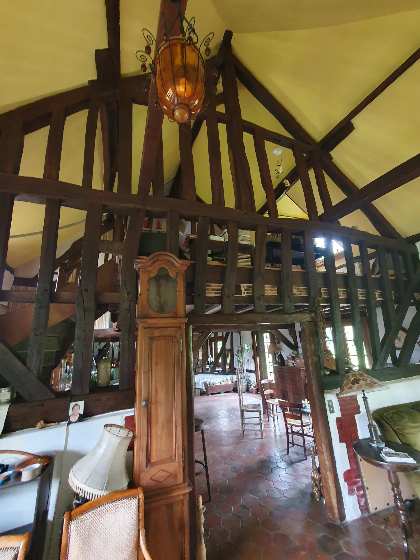 Belle maison normande à Bernay avec grand jardin et charme traditionnel 