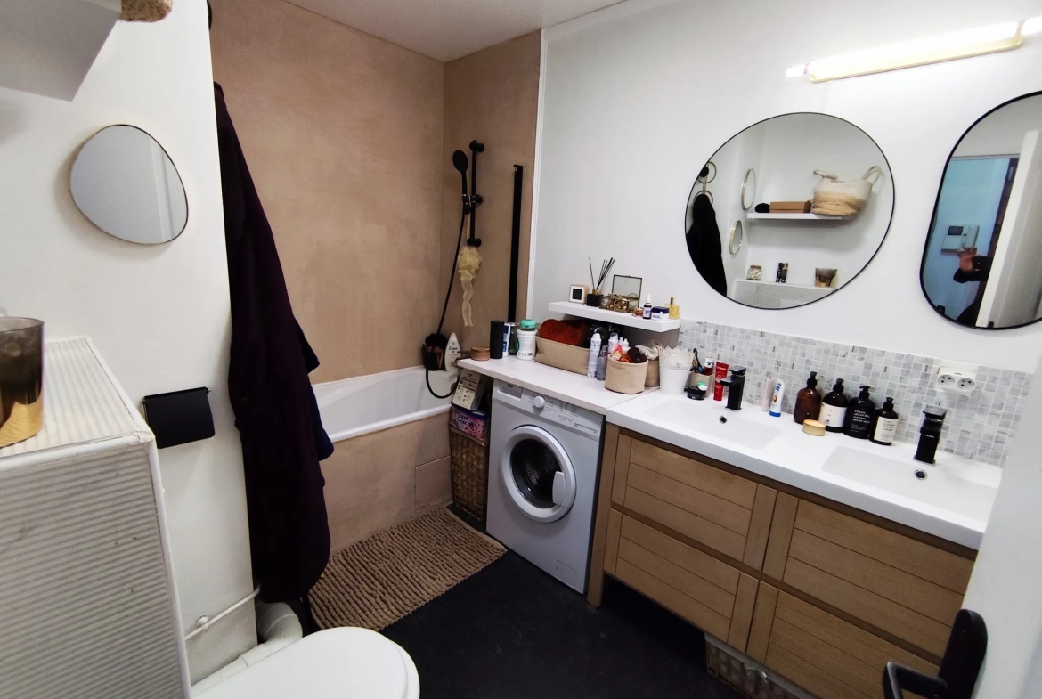 Appartement 2 pièces avec terrasse dernier étage à Cergy (95) 