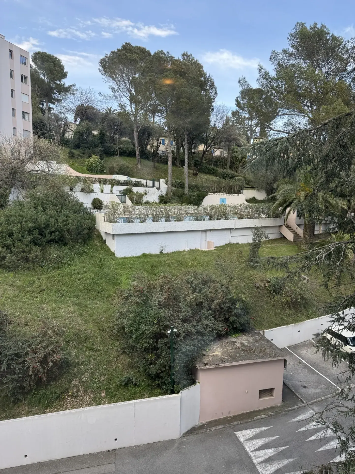 Appartement lumineux de 81m² avec terrasse et vue mer à Cannes 