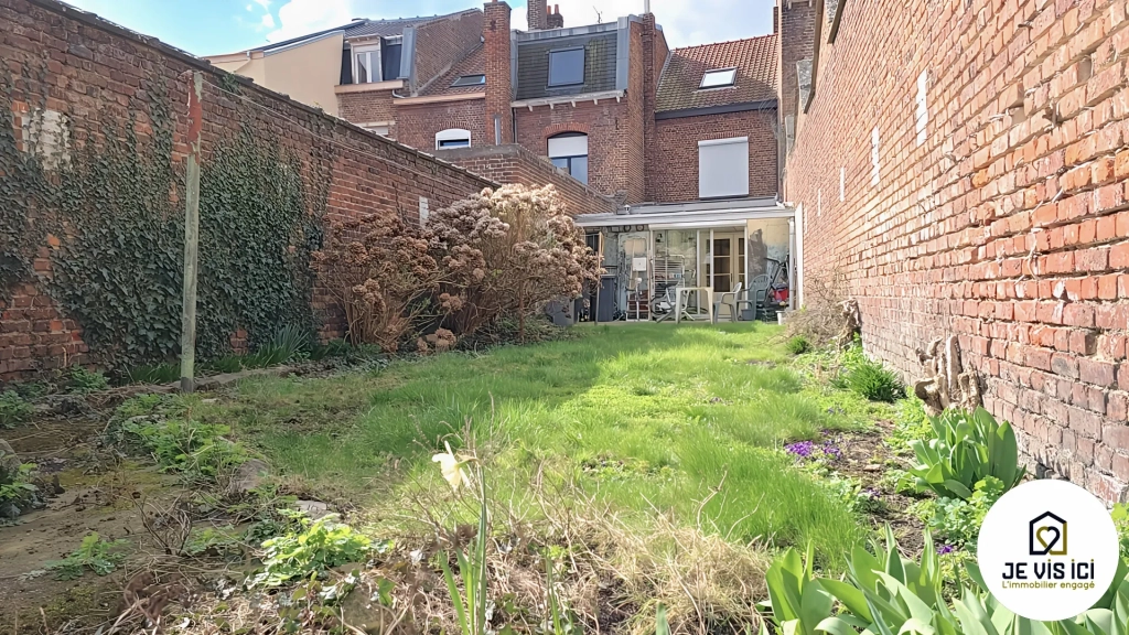 Maison des années 30 avec jardin à La Bassée, potentiel de personnalisation