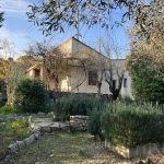 Maison T2 à Nîmes dans le Quartier La Gazelle avec Terrain Arboré
