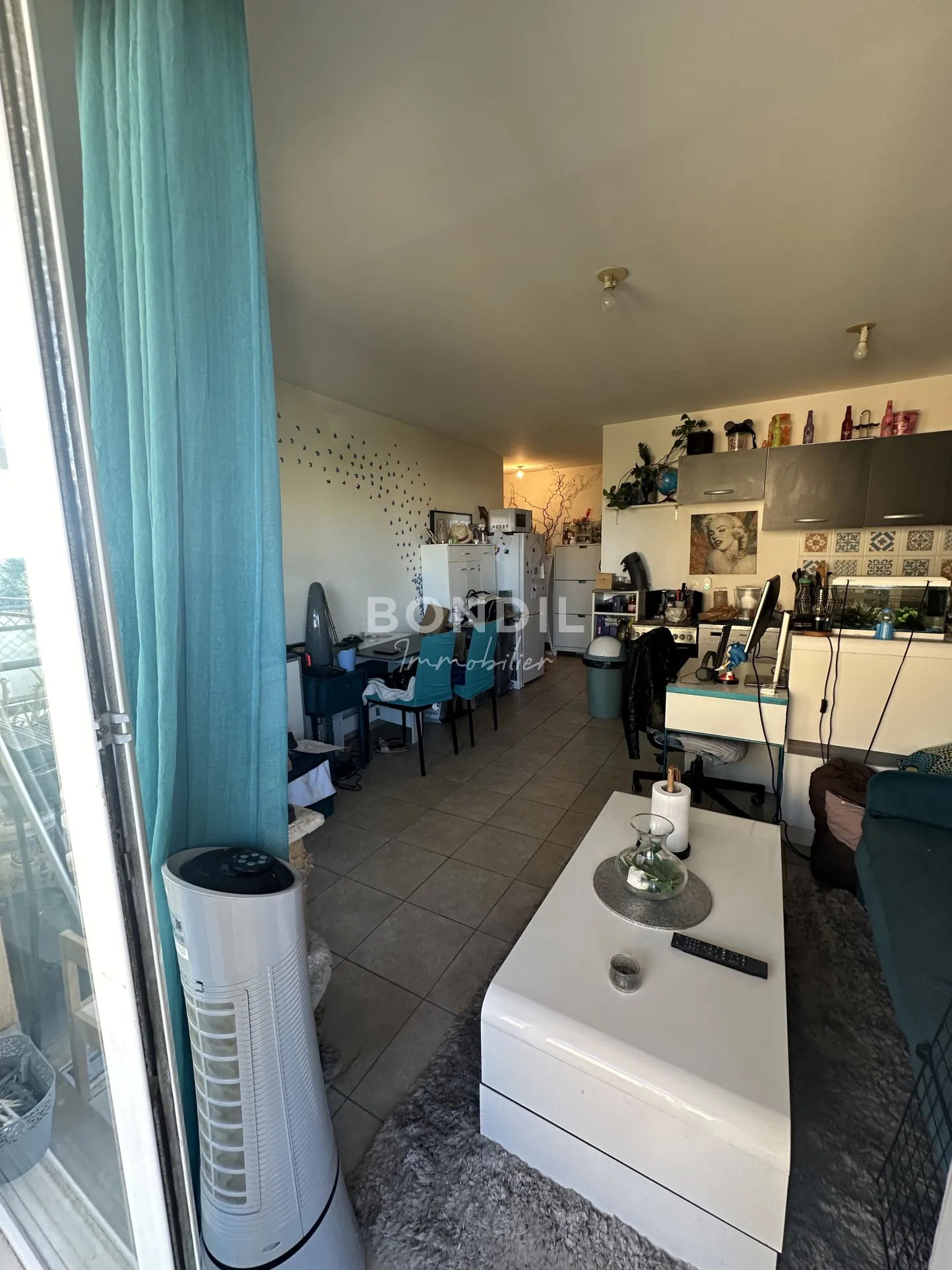 Bel appartement T2 avec terrasse à Aix-en-Provence - Résidence sécurisée 
