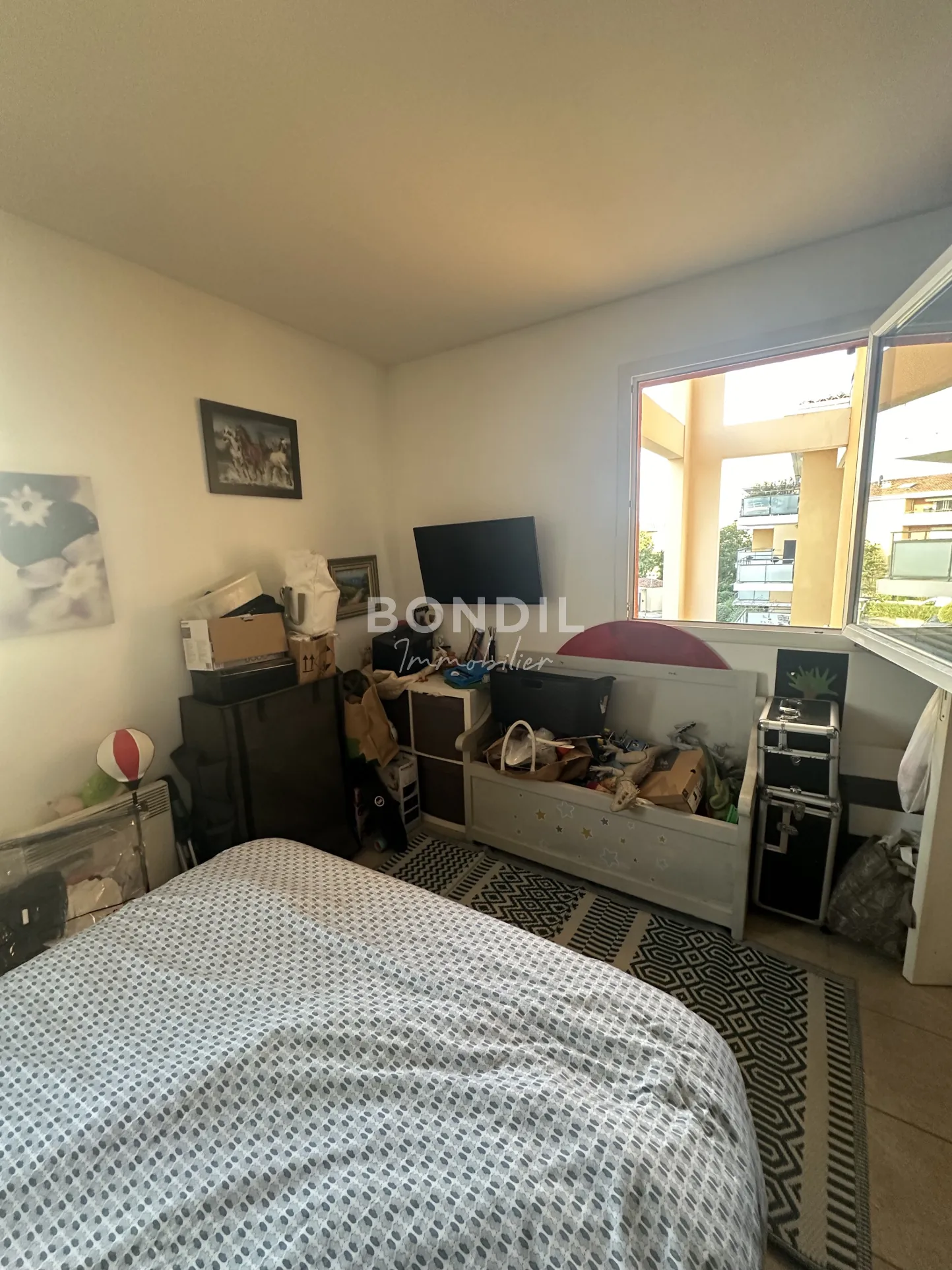 Bel appartement T2 avec terrasse à Aix-en-Provence - Résidence sécurisée 