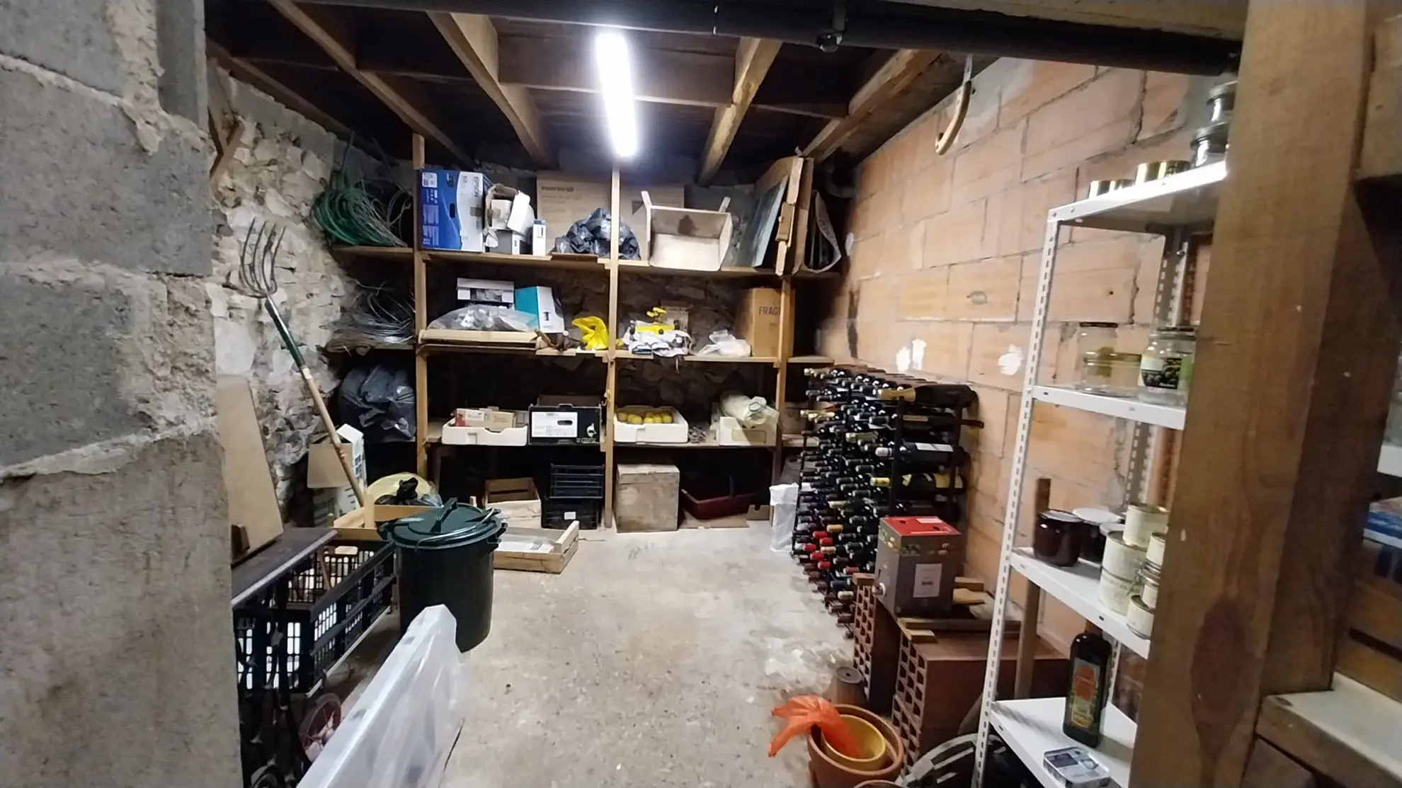 Maison à vendre à Chancelade de 104 m² avec 3 chambres et garage 