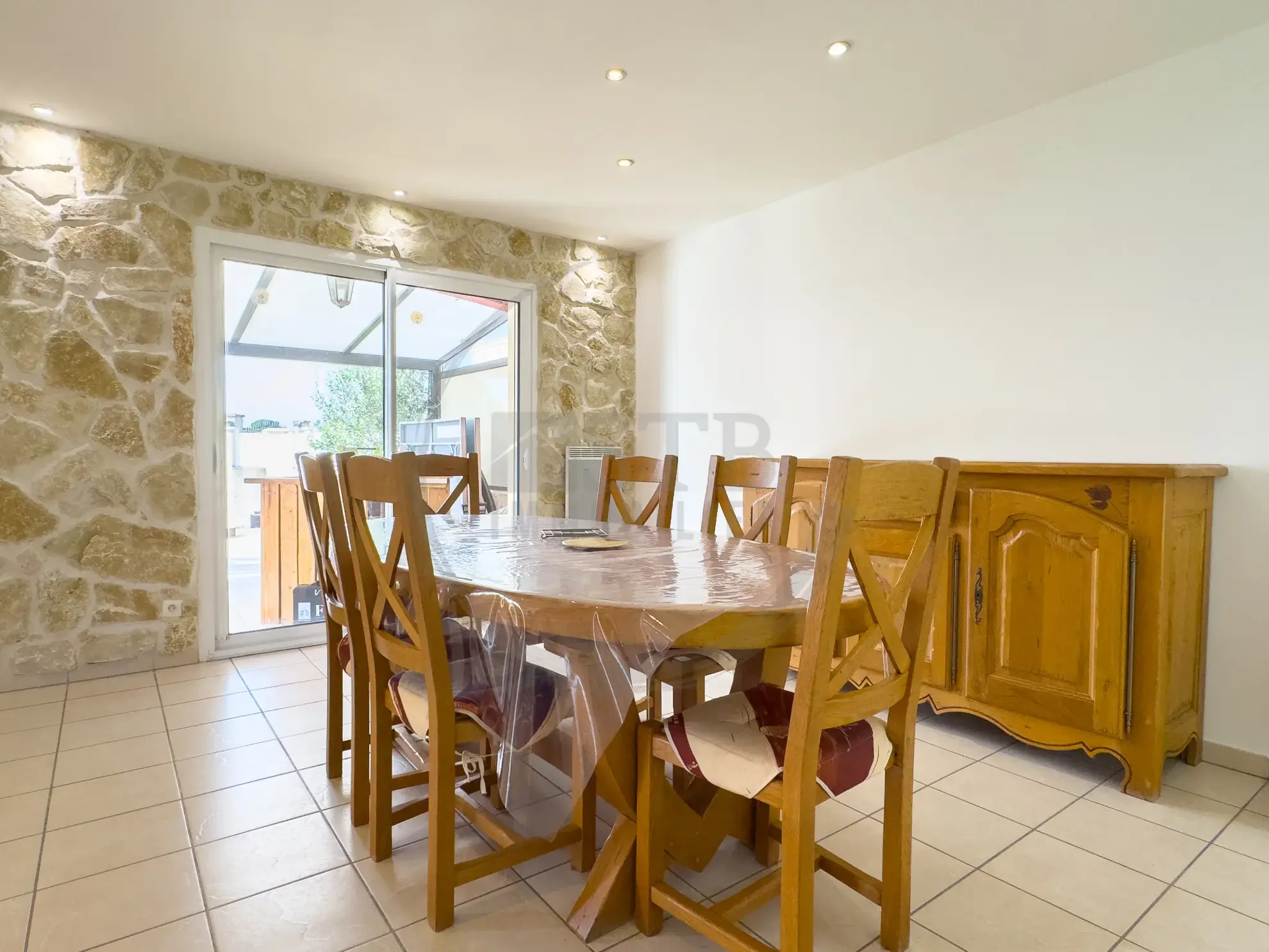 Villa de 100 m² avec piscine et terrasse à Ancone 