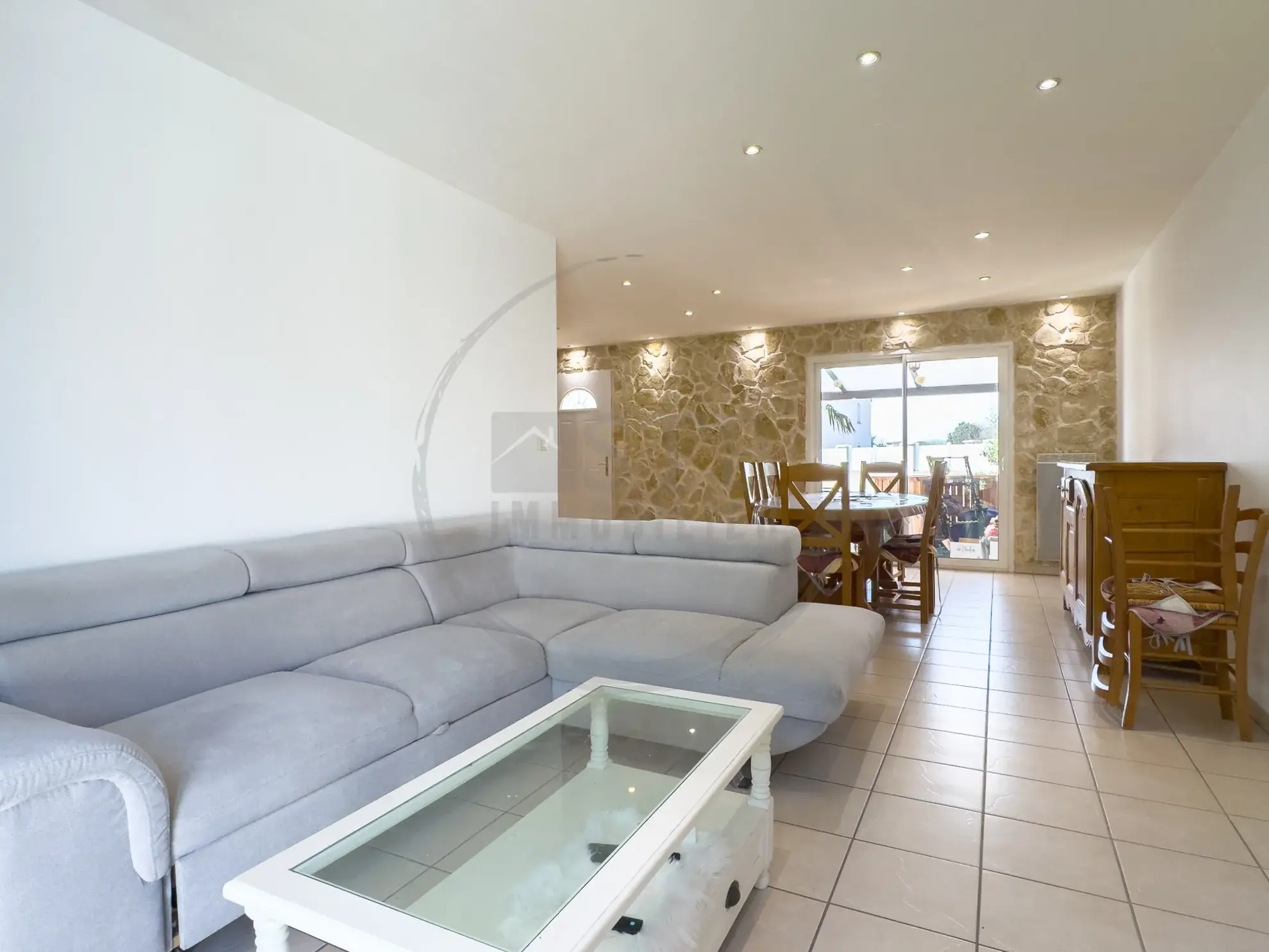 Villa de 100 m² avec piscine et terrasse à Ancone 