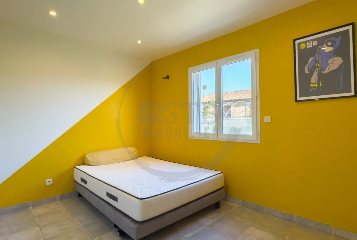 Villa de 100 m² avec piscine et terrasse à Ancone 
