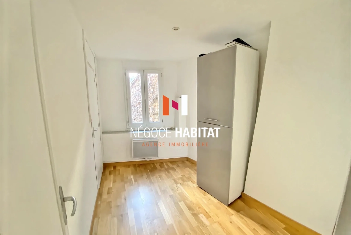 Appartement de 49 m² à Clermont l'Hérault, idéal pour investissement locatif 