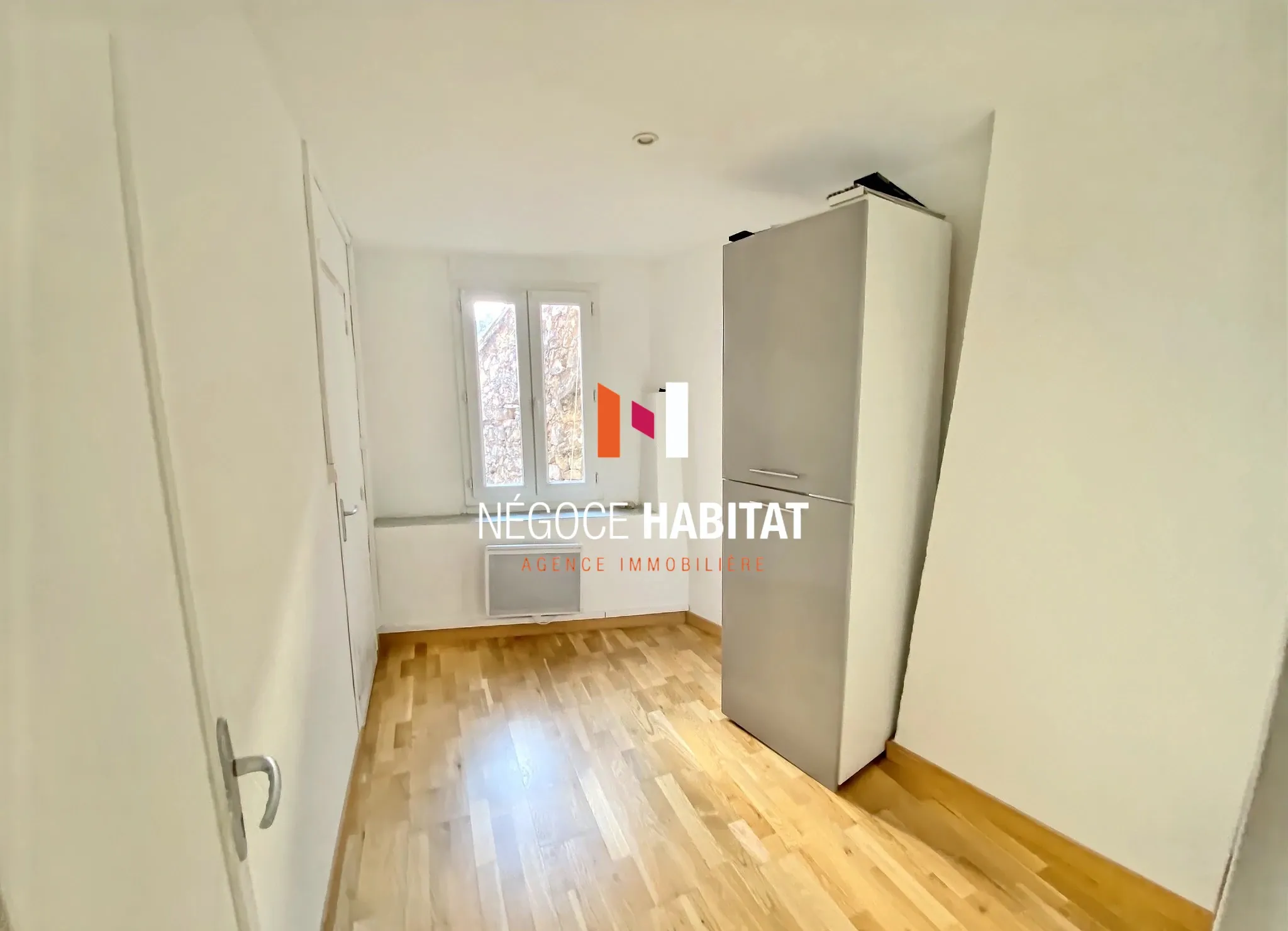 Appartement de 49 m² à Clermont l'Hérault, idéal pour investissement locatif 