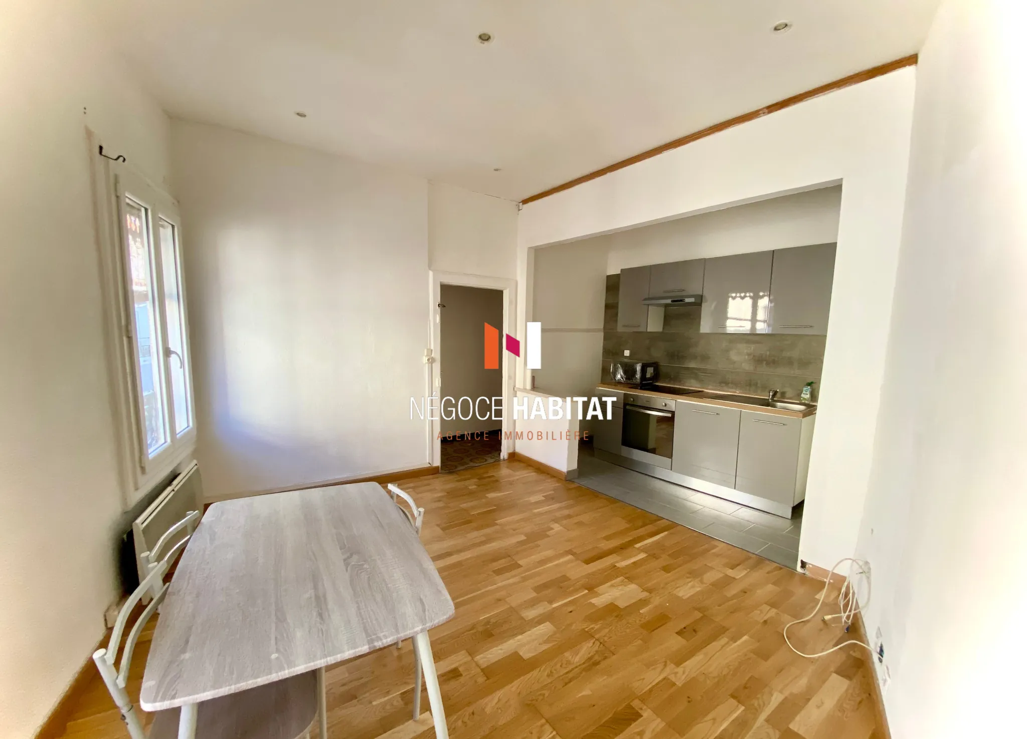 Appartement de 49 m² à Clermont l'Hérault, idéal pour investissement locatif 