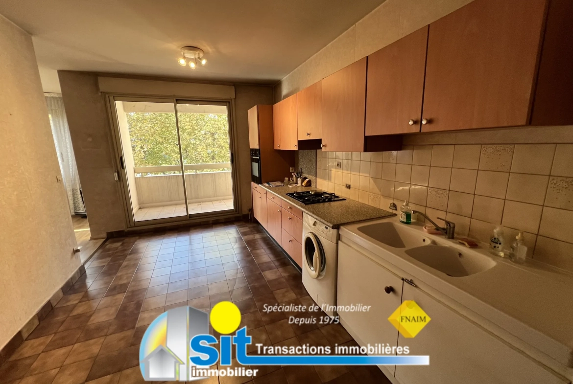Spacieux appartement T4 avec terrasses, garage et vue Rhône à Vienne 