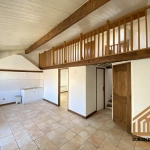 Immeuble de 5 logements à Laragne-Montéglin, centre-ville - Opportunité d'investissement
