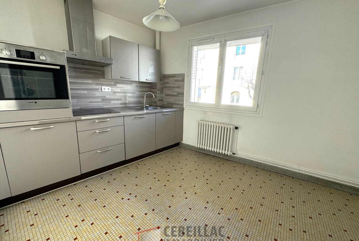 Vente appartement T2 à Clermont-Ferrand Salins/Vallières - 49,89 m² 