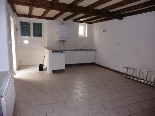 Maison de ville 3 pièces avec jardin et garage à Villeneuve-sur-Lot 