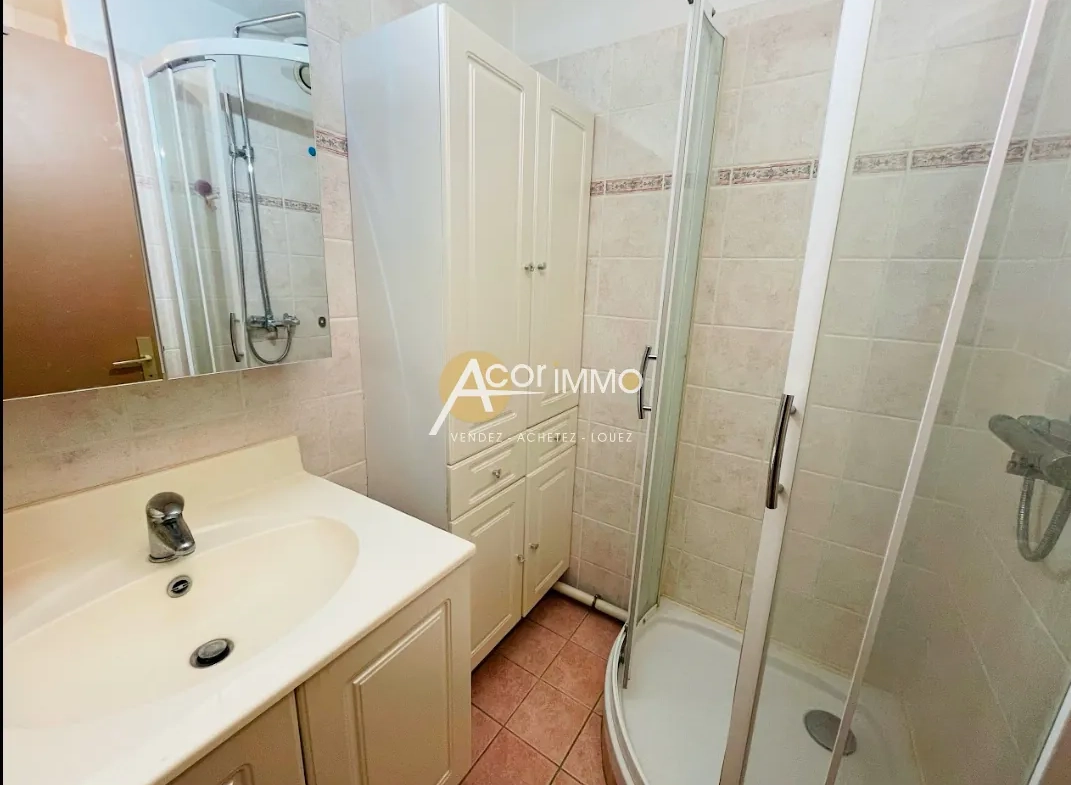 Appartements T2 avec terrasse et vue mer aux Sablettes, La Seyne-sur-Mer 