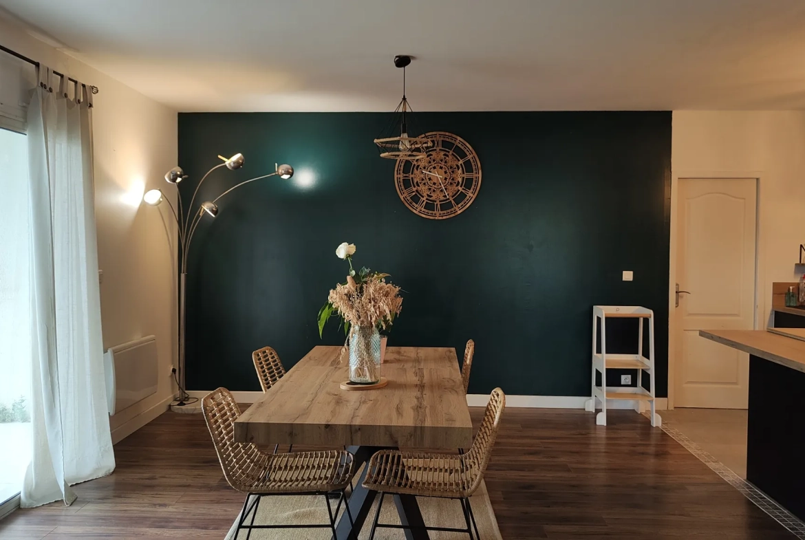Maison 4 chambres avec terrasse et garage à Mazères proche de Langon 