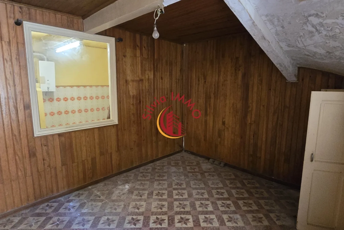 Maison de village à rénover à Tautavel de 185 m² avec potentiel exceptionnel 