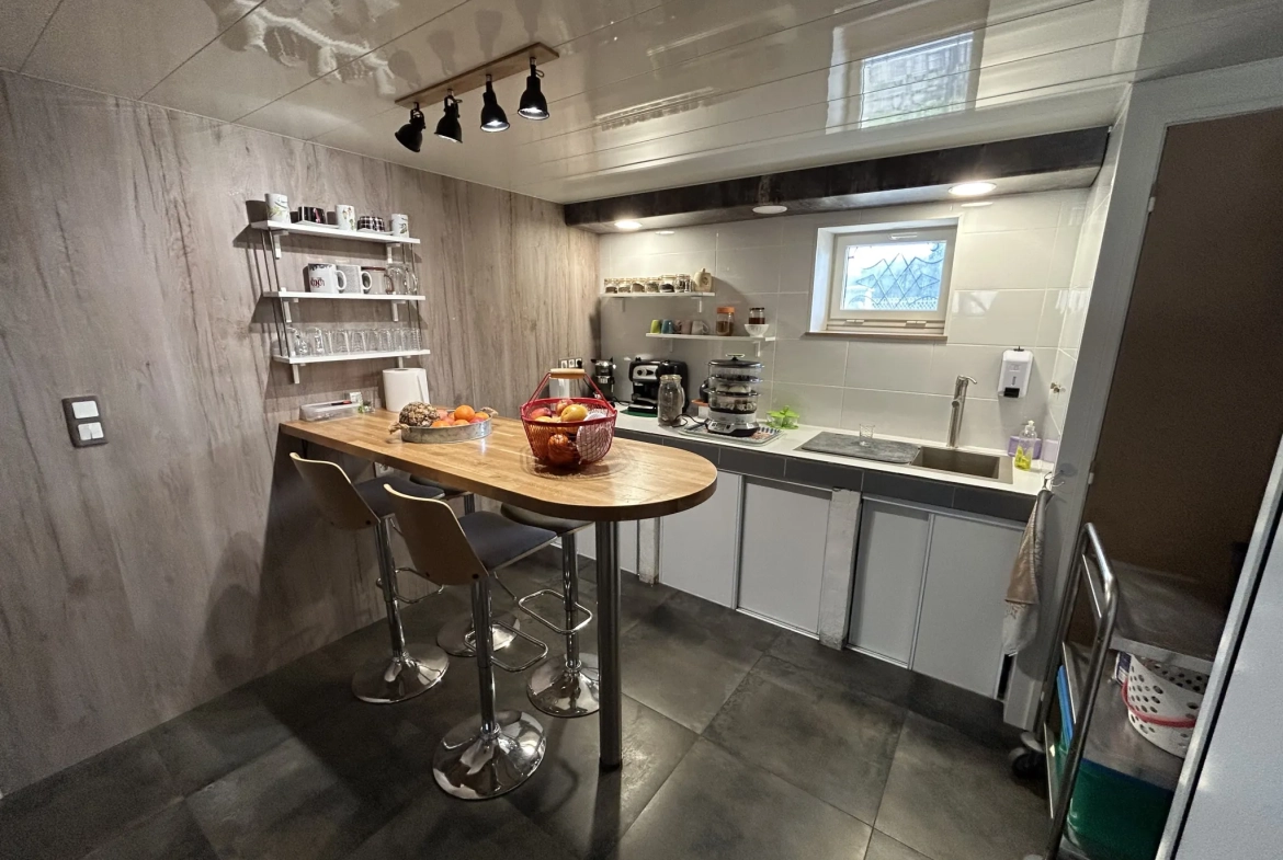 Belle maison à Montaignac Sur Doustre en Corrèze avec terrain de 6020 m² 