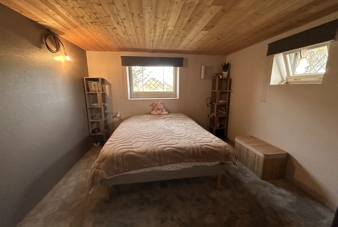Belle maison à Montaignac Sur Doustre en Corrèze avec terrain de 6020 m² 