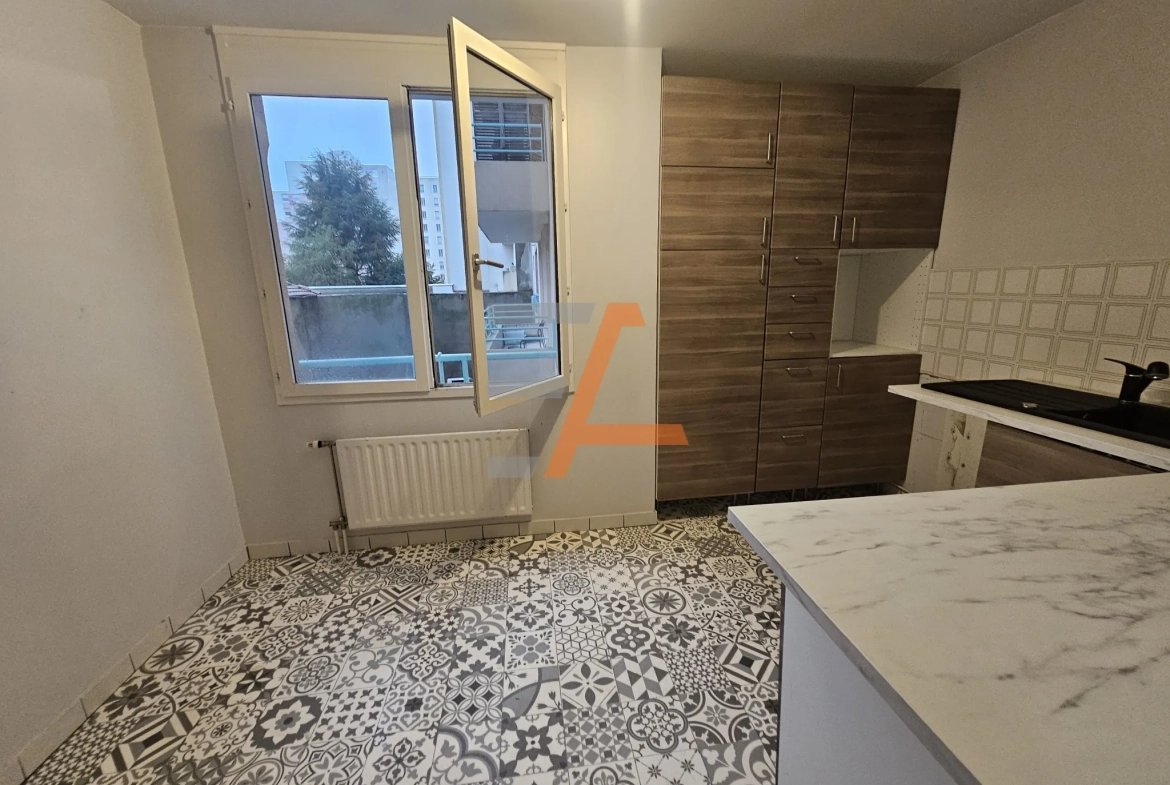 Appartement F3 à Villeboeuf avec garage et cave – Proche commodités et transports 