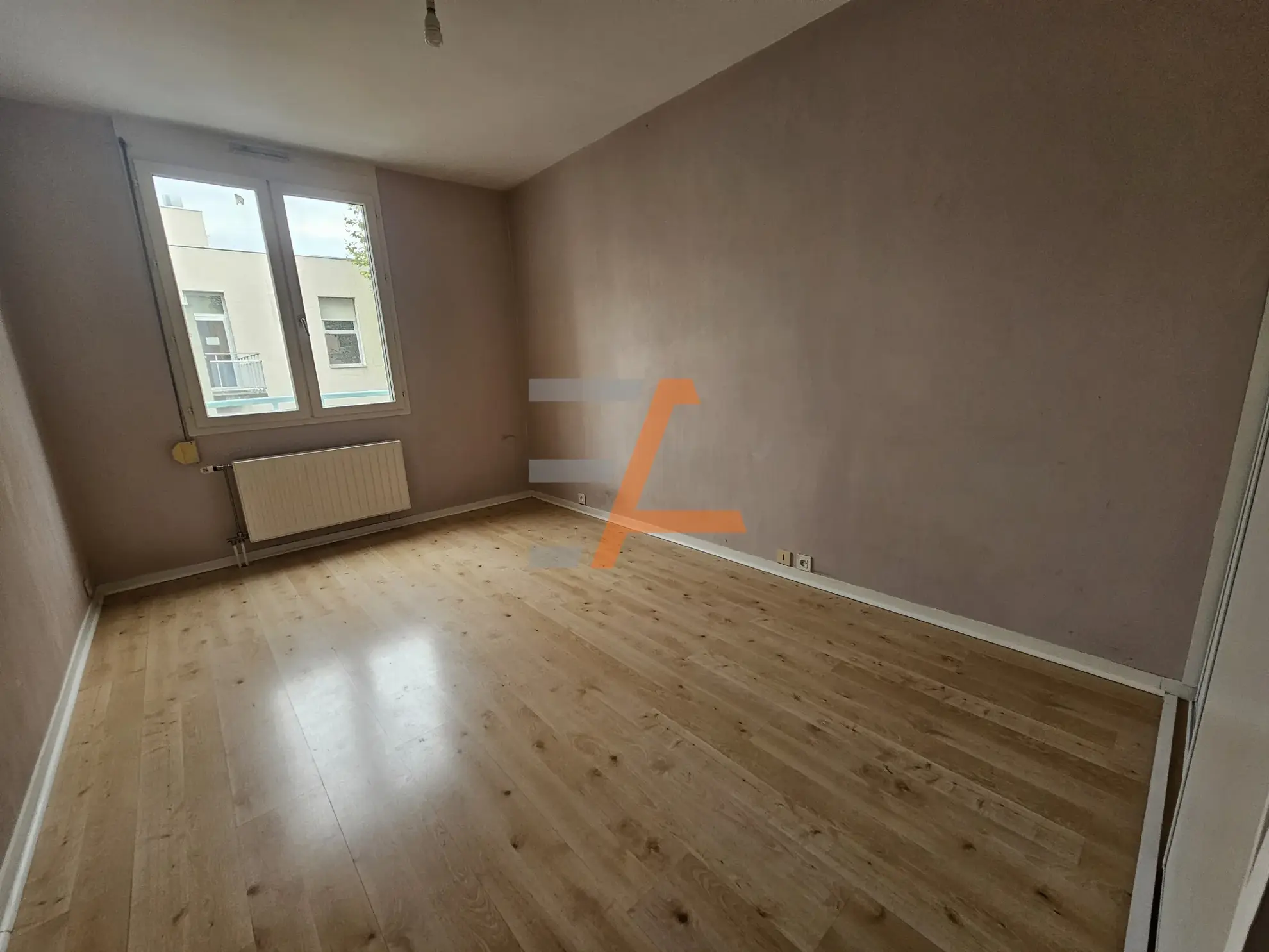 Appartement F3 à Villeboeuf avec garage et cave – Proche commodités et transports 