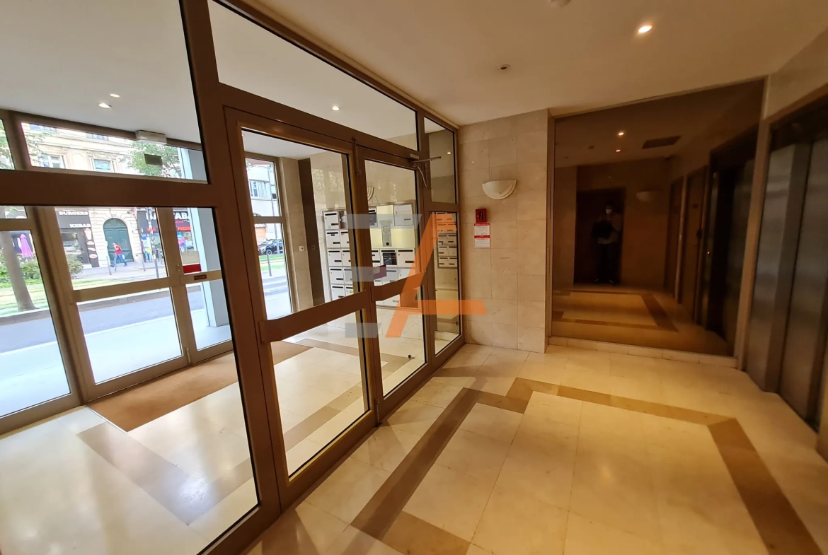 Appartement F3 à Villeboeuf avec garage et cave – Proche commodités et transports 