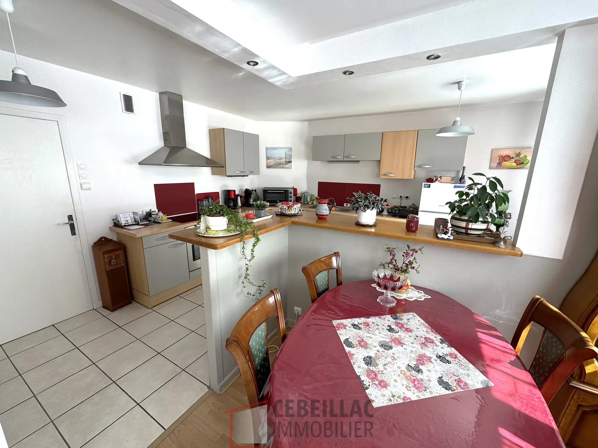 Appartement T3 en centre-ville de Chamalières avec garage et cave 