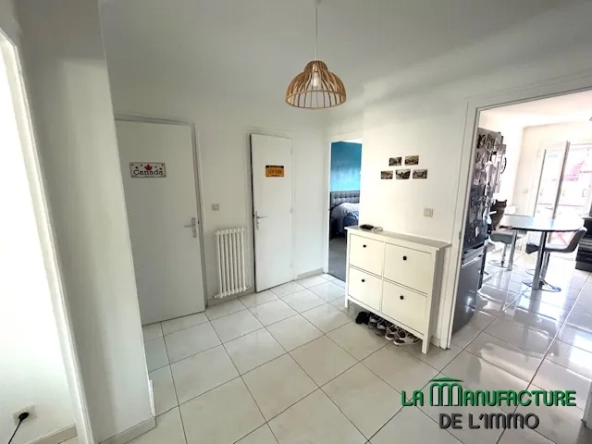 Bel appartement T4 de 86,04 m² avec garage et cave à Saint-Étienne 