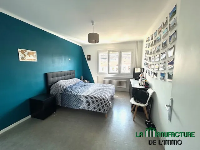 Bel appartement T4 de 86,04 m² avec garage et cave à Saint-Étienne 