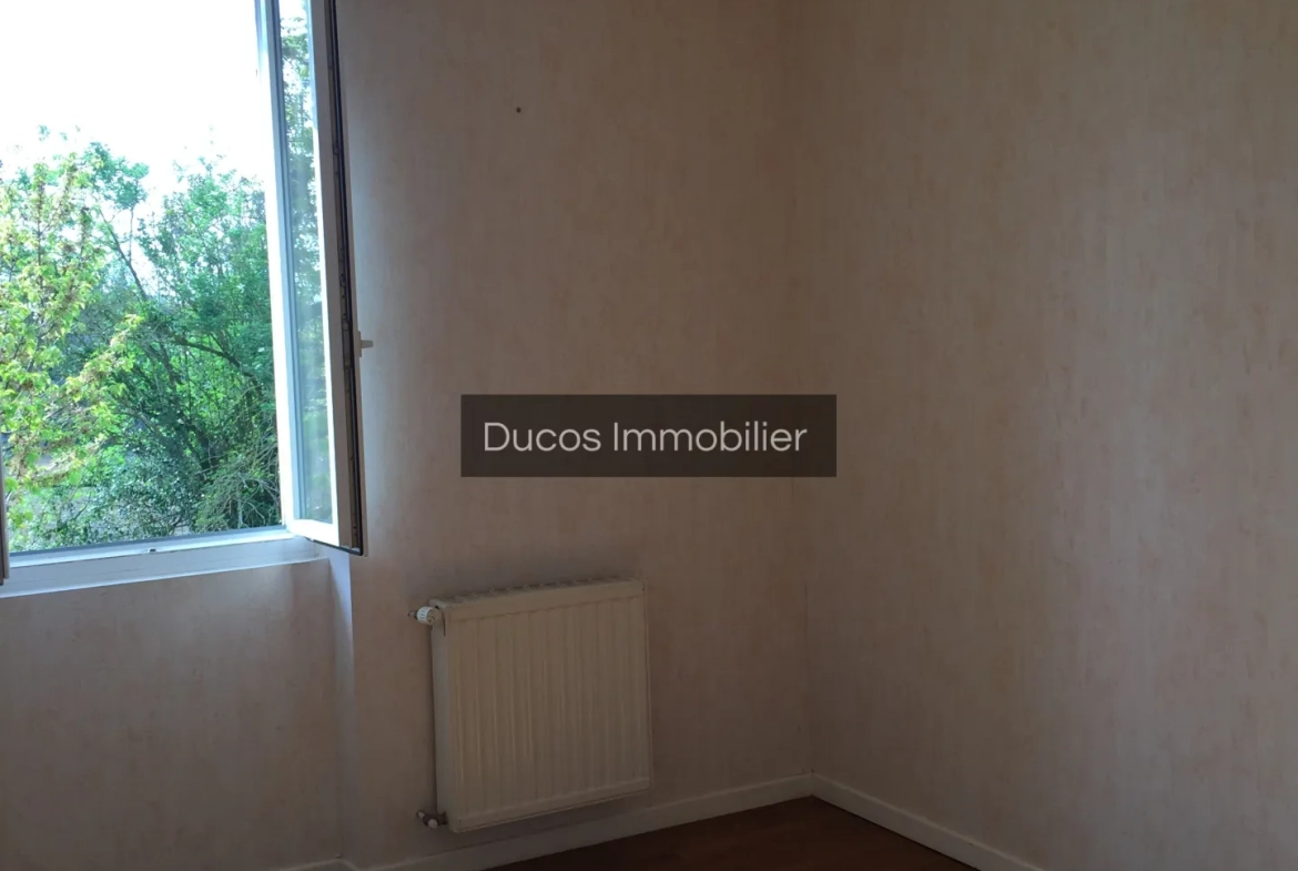 Belle maison en pierre à Gaujac proche de Marmande avec potentiel de rénovation 