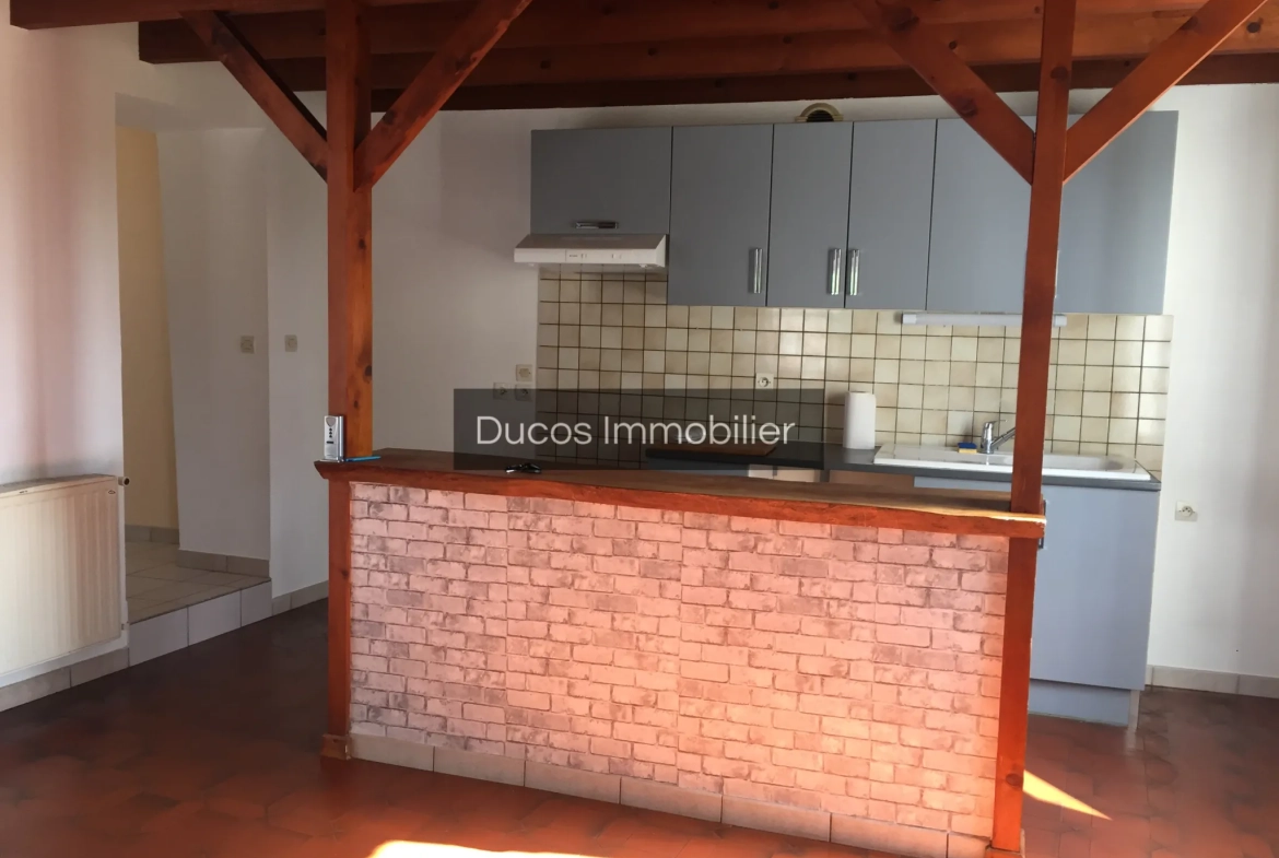Belle maison en pierre à Gaujac proche de Marmande avec potentiel de rénovation 