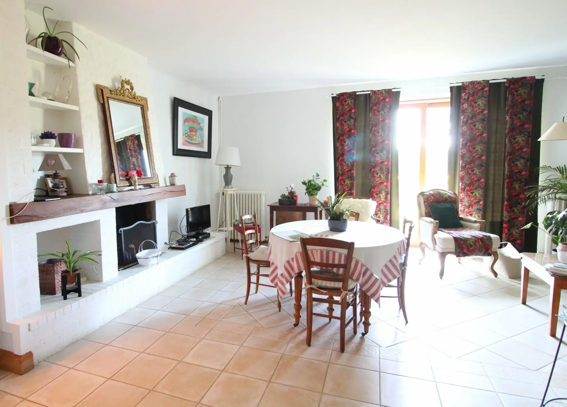 Maison en pierres avec jardin à Nozay de 110 m², proche gare, avec potentiel d'agrandissement 