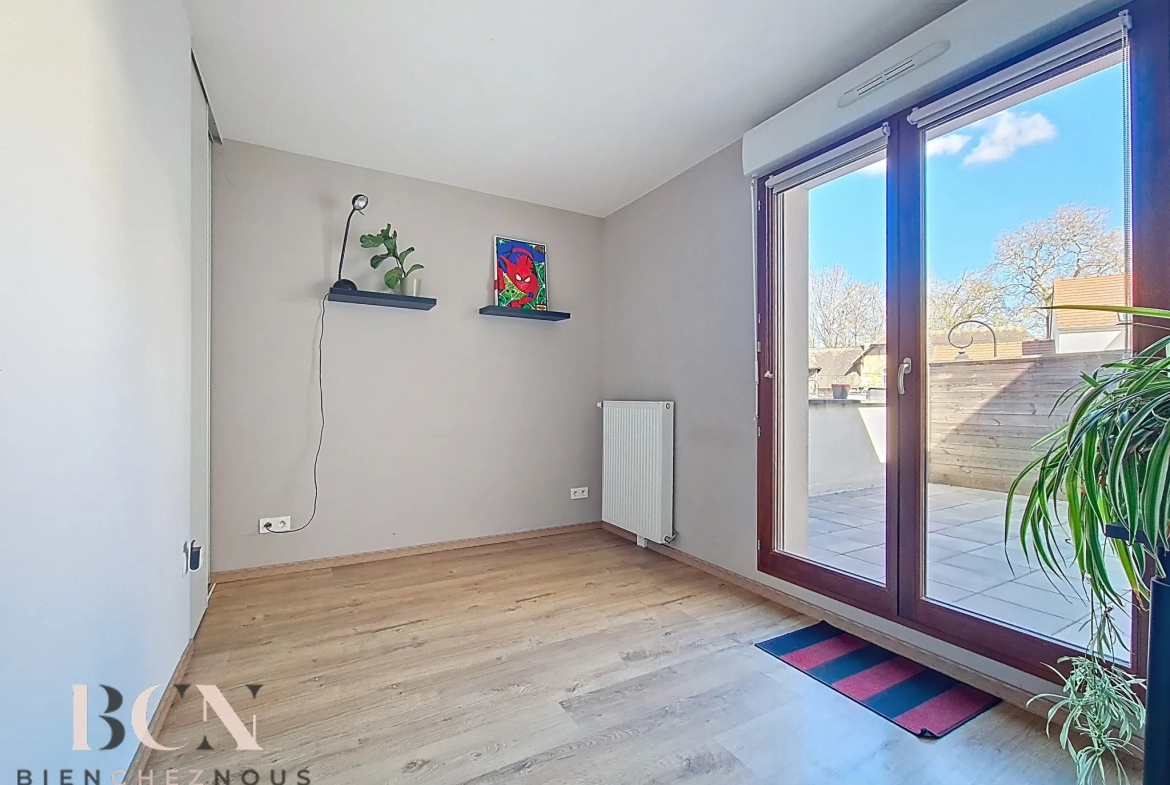 Appartement T3 avec terrasse et balcon à Maffliers – 63m², 2016 