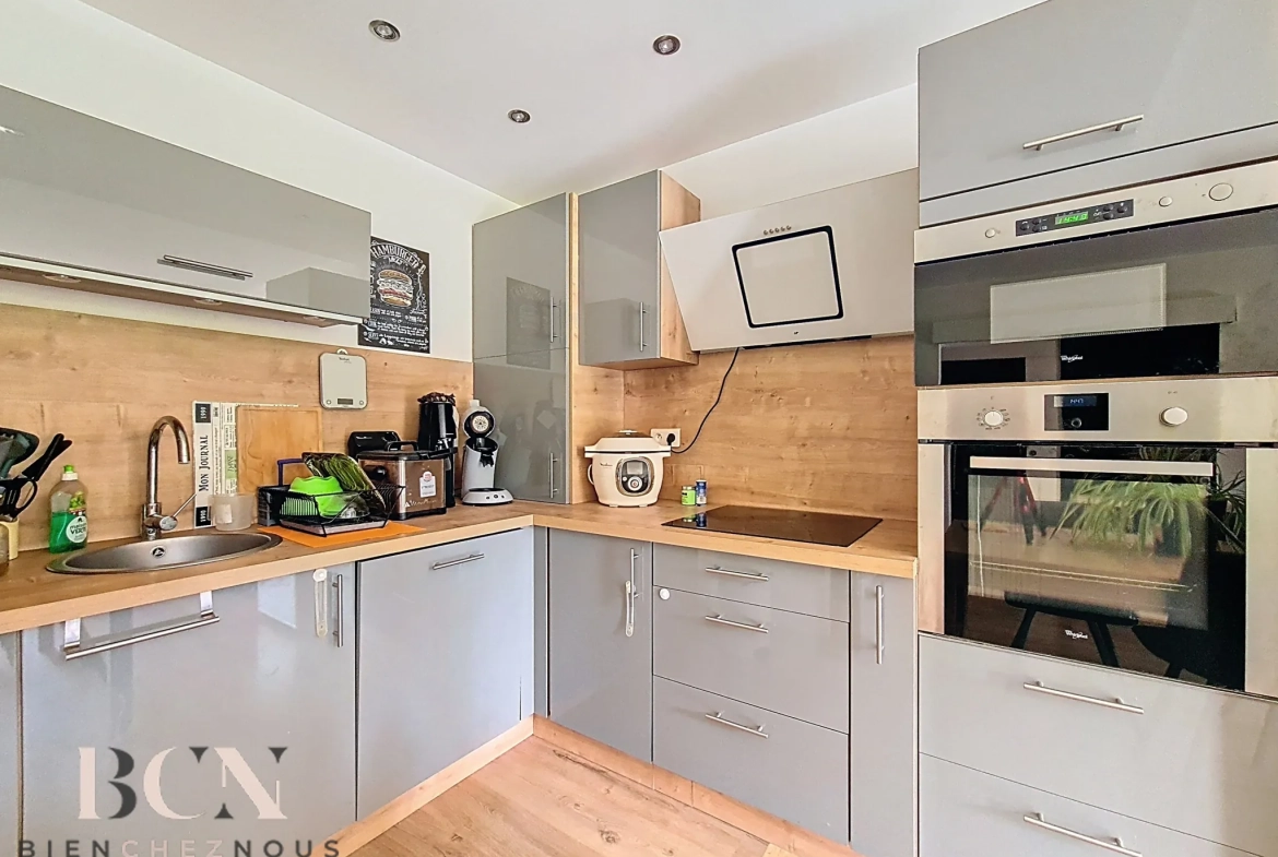 Appartement T3 avec terrasse et balcon à Maffliers – 63m², 2016 