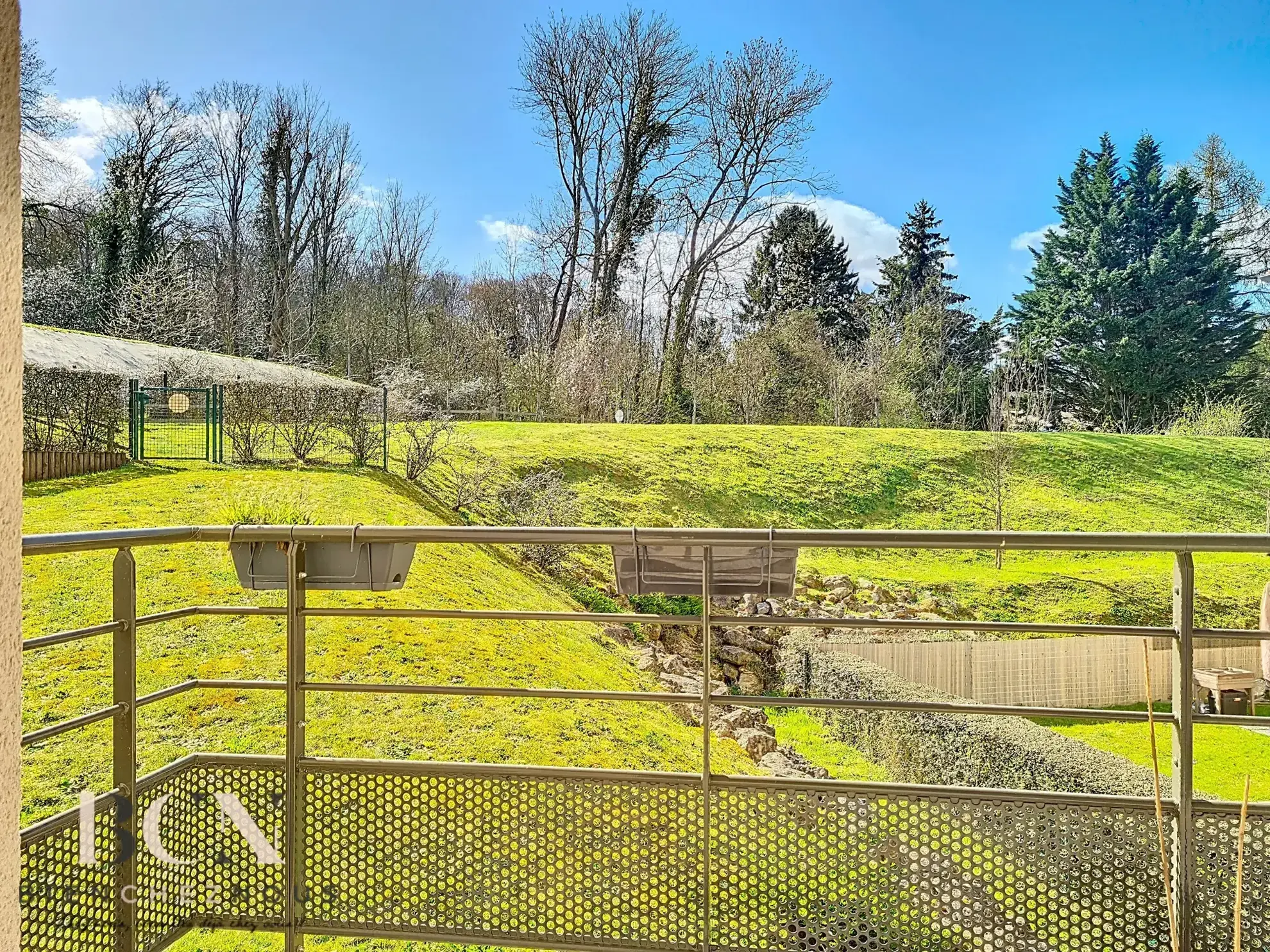 Appartement T3 avec terrasse et balcon à Maffliers – 63m², 2016 