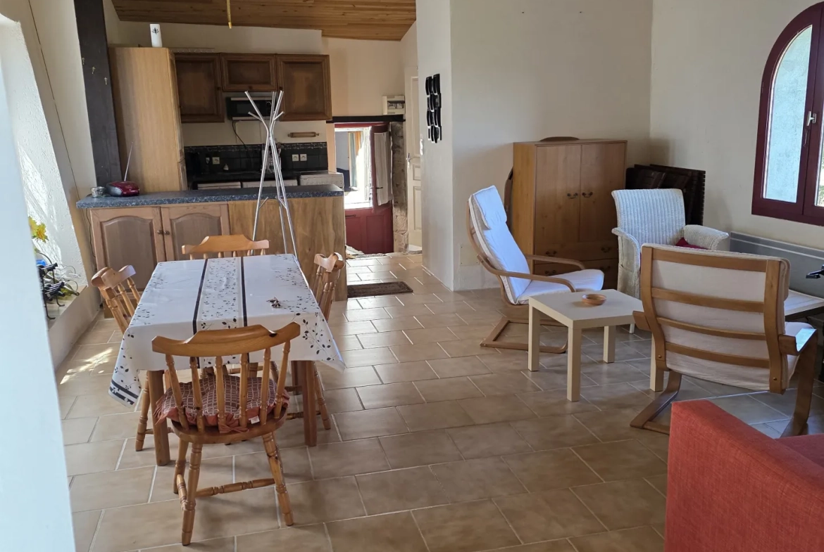 Maison de village à Laurac (11) avec terrasse, jardin et vue exceptionnelle 