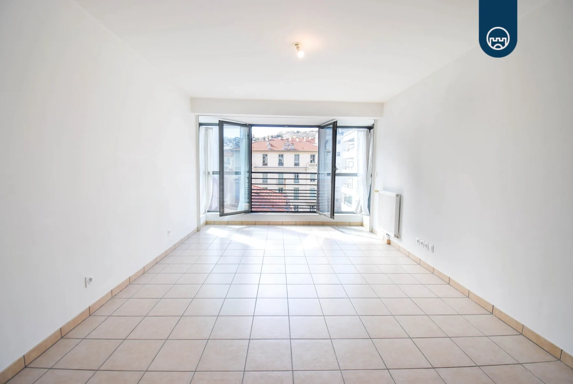 Studio à Nice Libération-Vernier de 36 m² avec parking optionnel - Investissement ou primo-accédant 