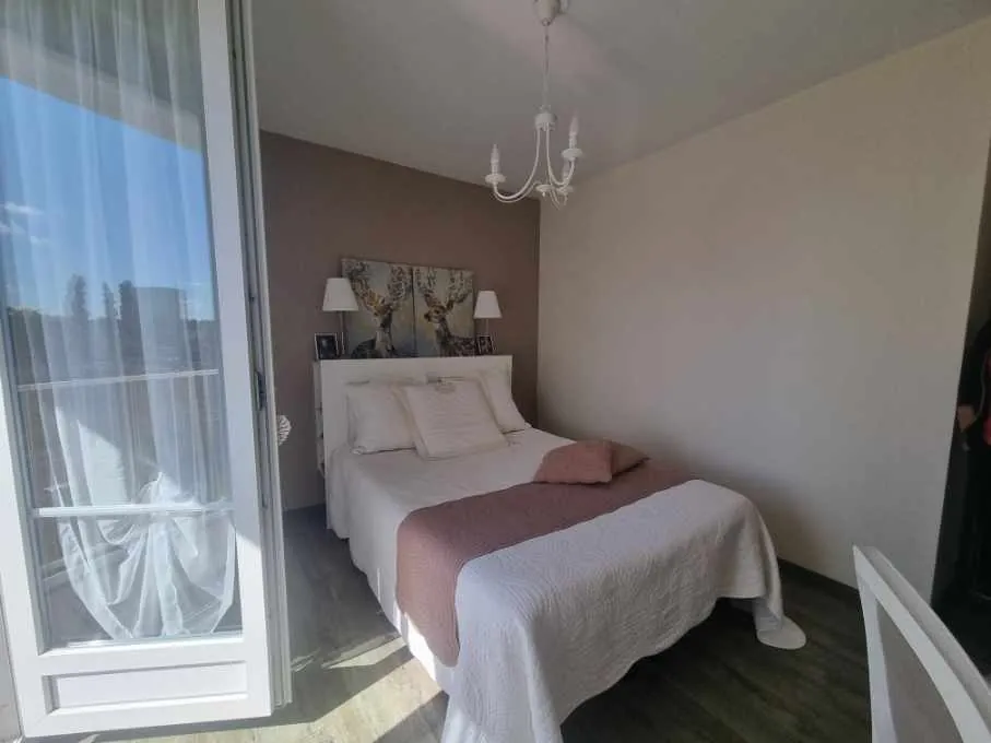 Appartement de 74,74 m² avec balcon, cave et garage au Mans, idéal famille ou investisseur 