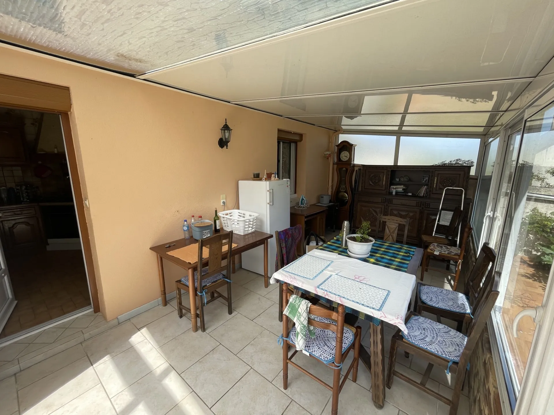 Pavillon à Le Lude avec 3 chambres, garage et panneaux solaires - Prix 191 000 € 