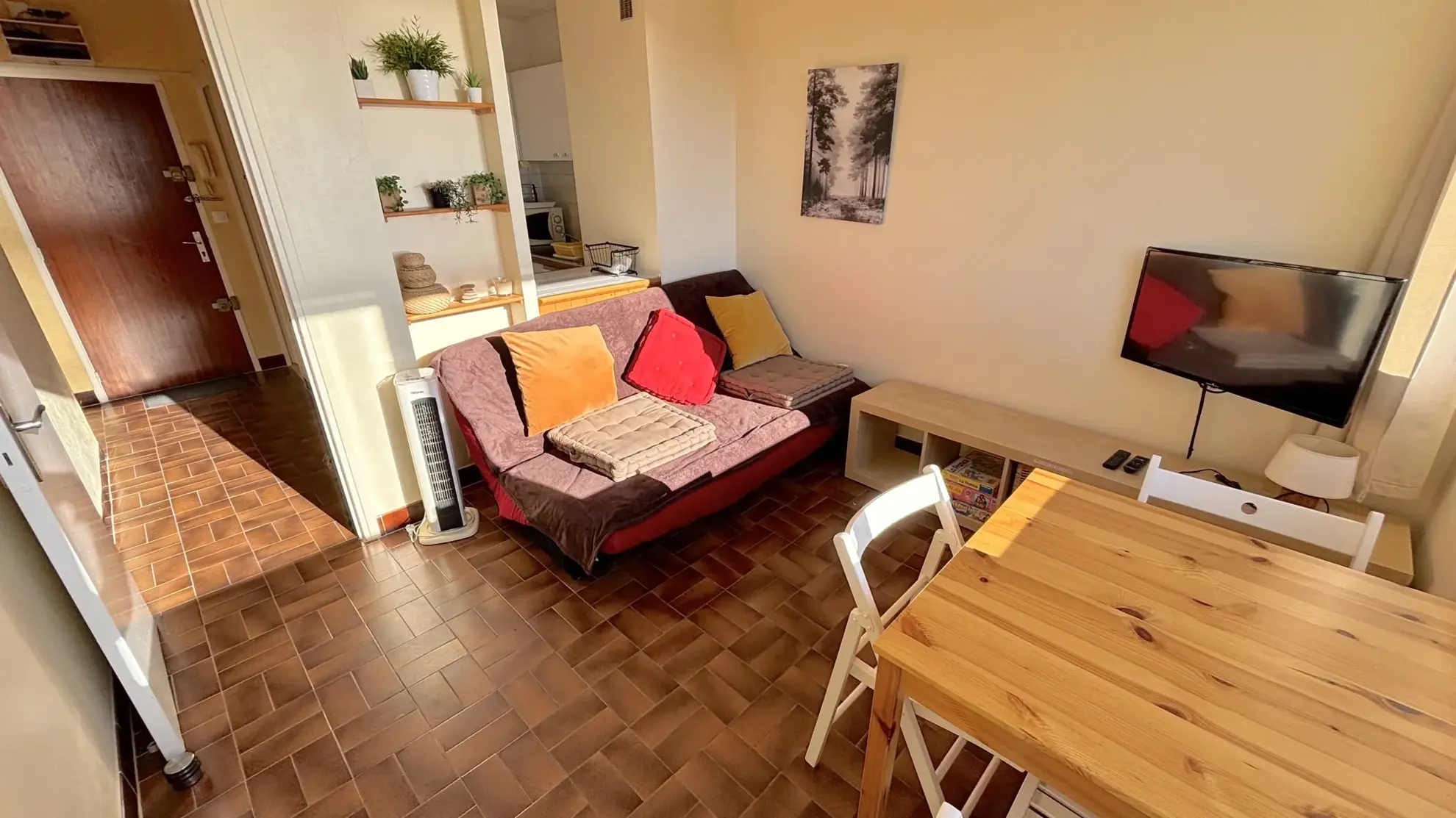 Appartement F2 avec terrasse ensoleillée et vue mer à Carnon-Plage 